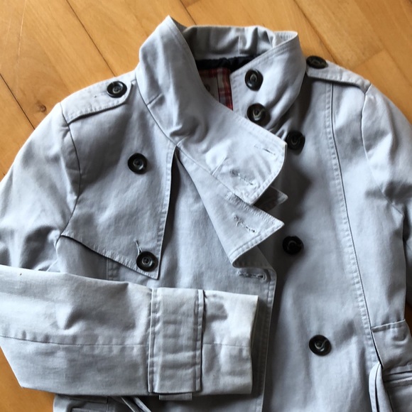 Cream Trenchcoat - Picture 2 of 3